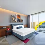 The Wb Abu Dhabi, Curio Collection By Hilton