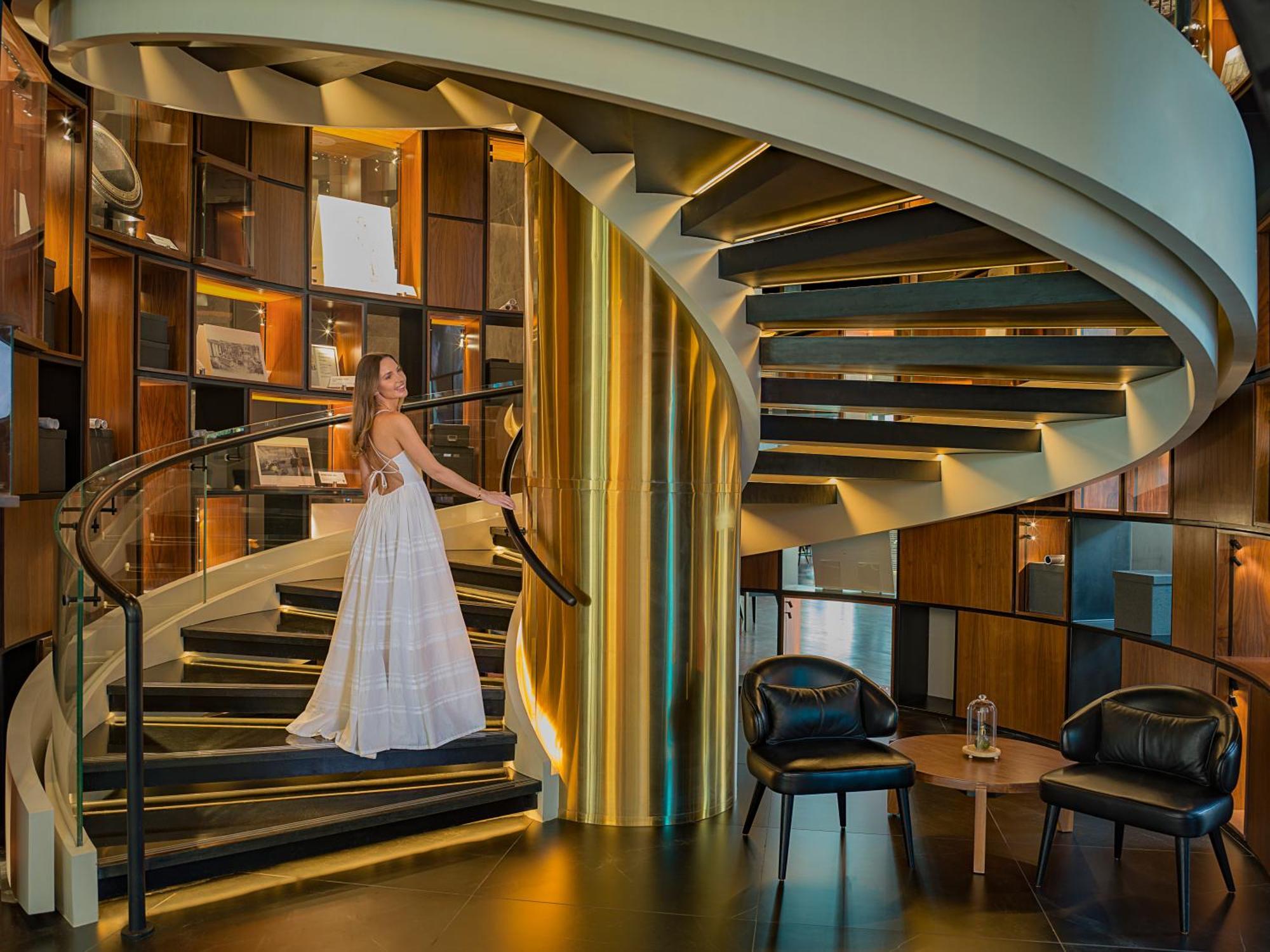 The Wb Abu Dhabi, Curio Collection By Hilton 5* Abu Dhabi