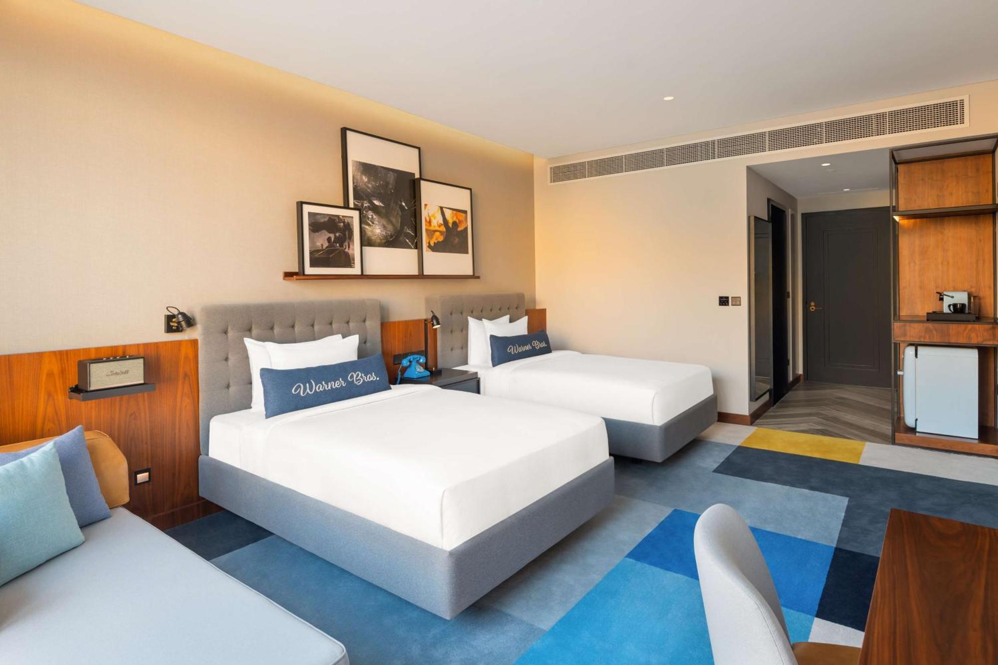 Hotel The Wb Abu Dhabi, Curio Collection By Hilton