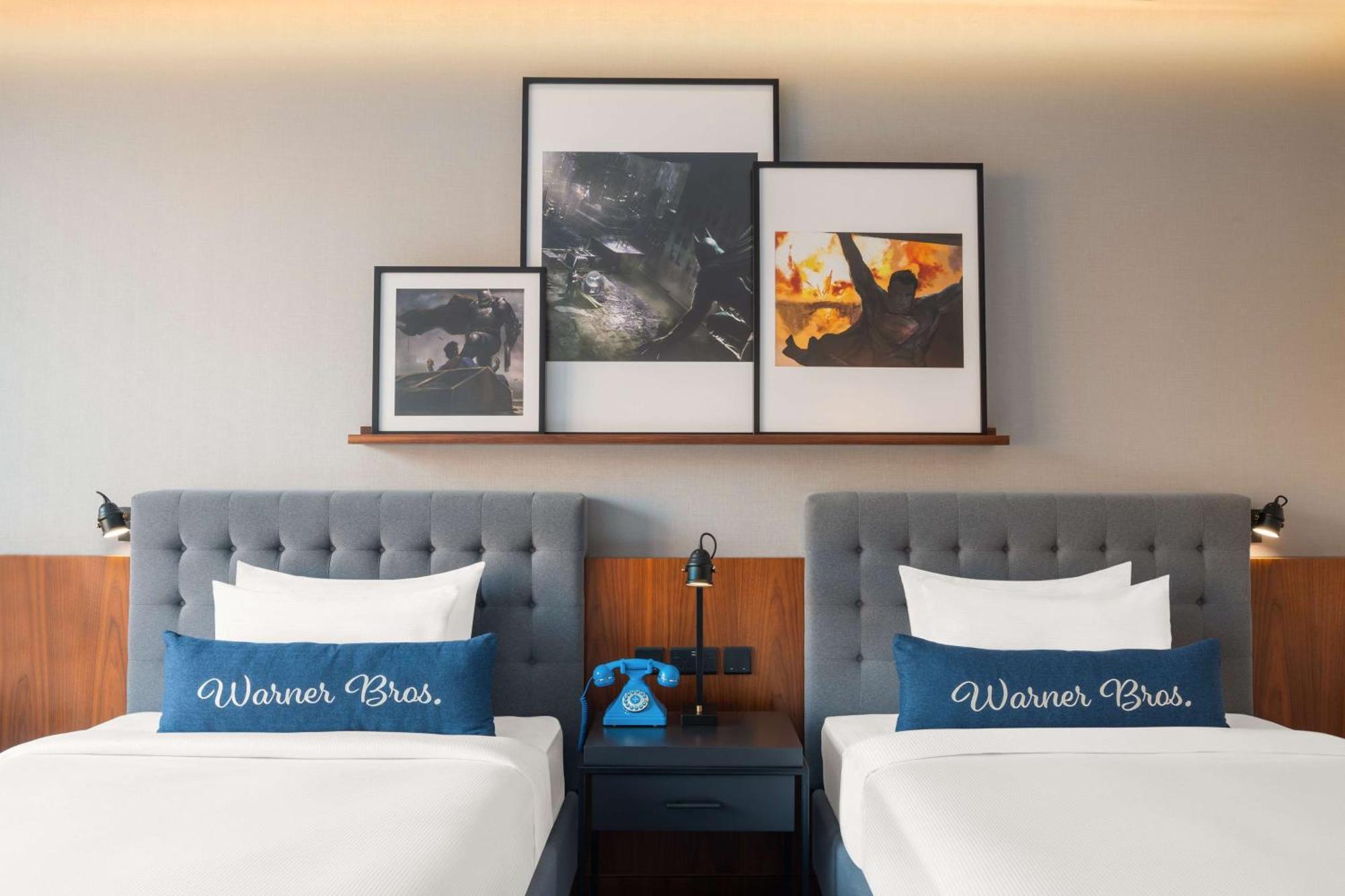 Hotel The Wb Abu Dhabi, Curio Collection By Hilton
