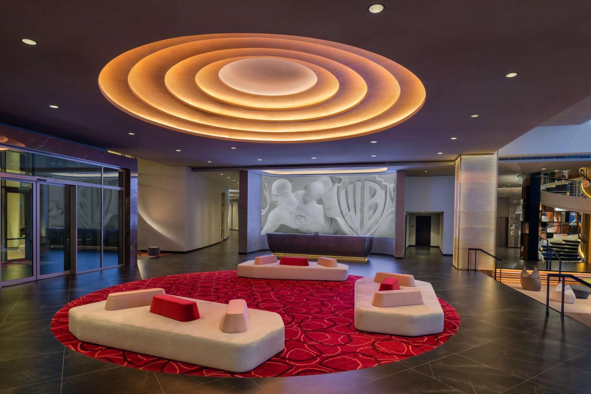 Hotel The Wb Abu Dhabi, Curio Collection By Hilton